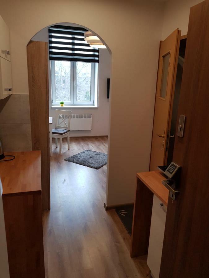 Apartamenty Marco 3 Przy Dworcu-Stare Miasto-Super Wi Fi Cracovie Extérieur photo